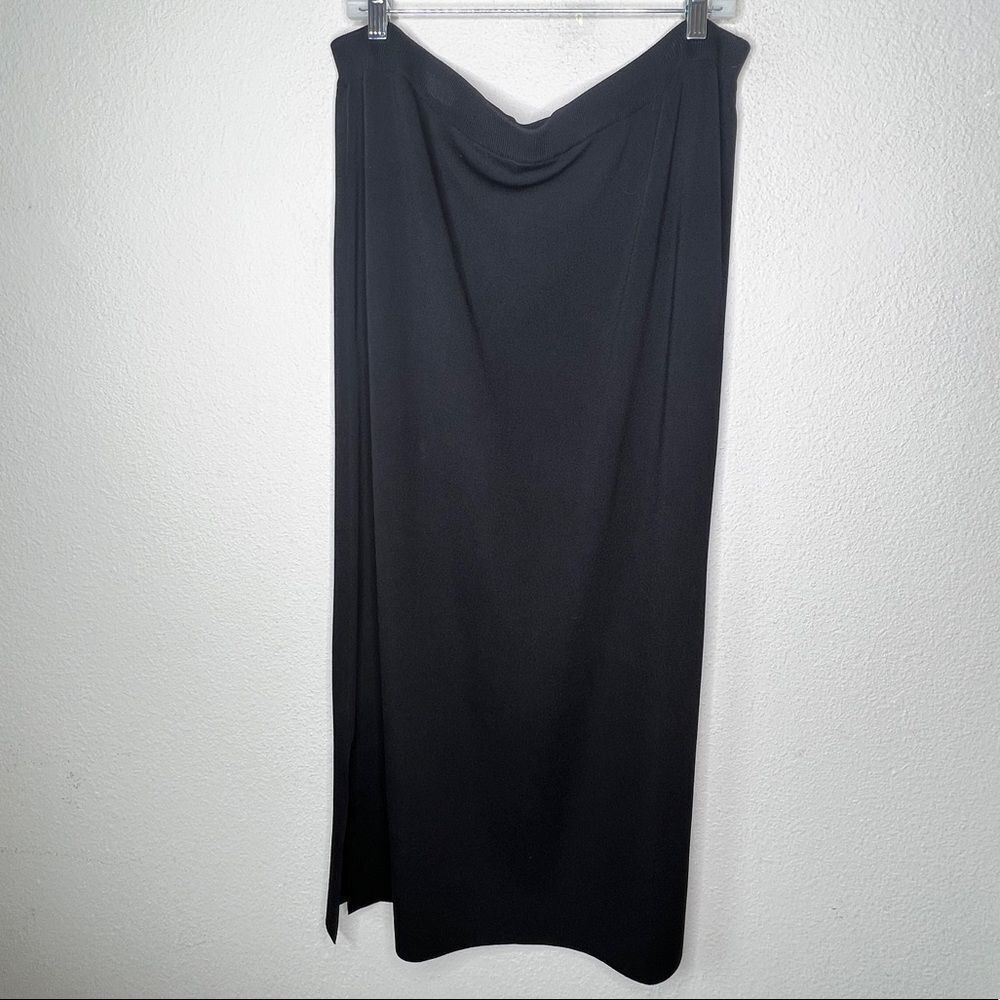 Nygard Collection Black Sweater Skirt - Picture 3 of 8